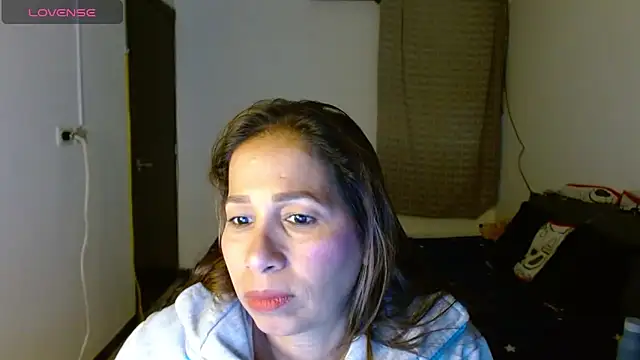 Snapshot of CaroMasha chatting on March 11, 11:11 pm CaroMasha online show from March 11, 11:11 pm