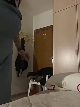 Kamaleonix online show from February 16, 9:11 pm