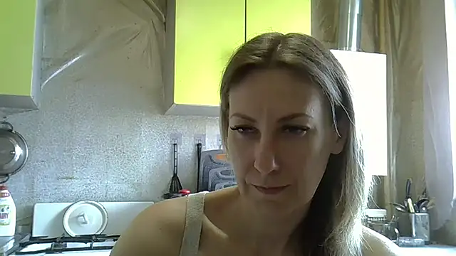 AshleyXHoney online show from May 7, 6:41 am