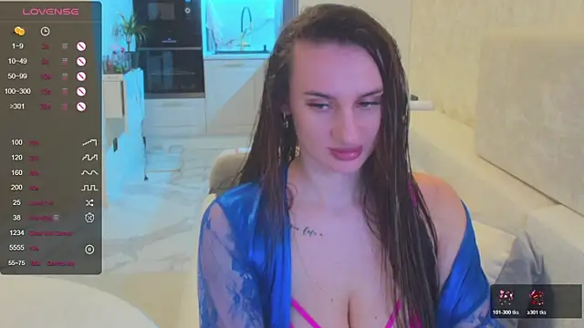 Cherry-Legenda online show from April 22, 6:31 pm