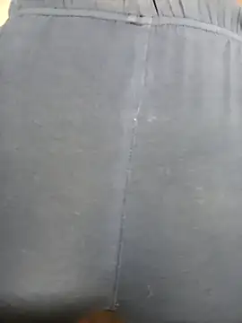 julietunderwoood online show from March 16, 4:23 pm