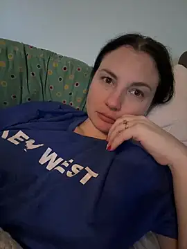 MilfyMrsRobinson online show from February 6, 1:38 am