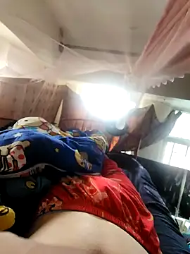 Snapshot of 2tomka52052sex chatting on December 22, 5:04 am 2tomka52052sex online show from December 22, 5:04 am