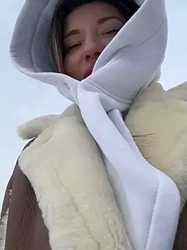 MooonReal online show from December 5, 6:32 am