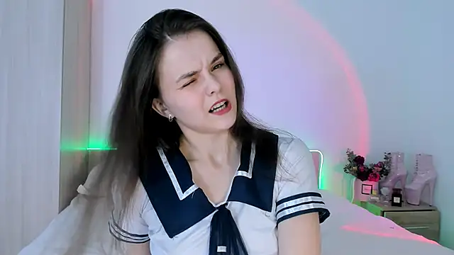 evelinal ove online show from March 6, 5:24 am