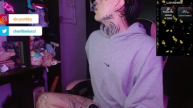 charlotbelucci  online show from January 16, 8:18 am