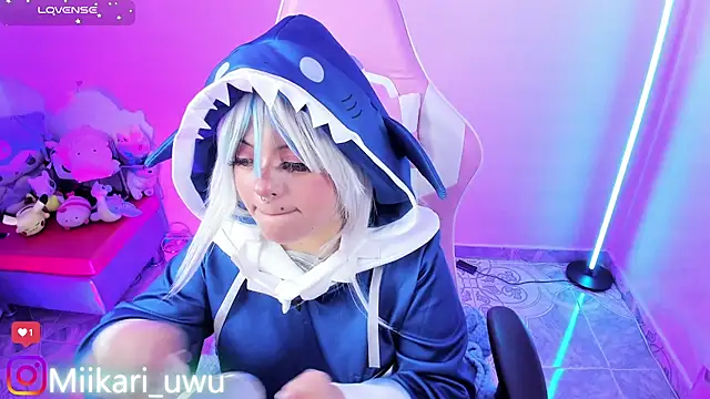 Ahri Elderwood online show from December 16, 4:06 am