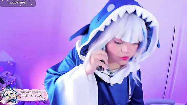 Ahri Elderwood online show from July 13, 4:04 am