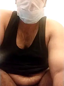 Snapshot of Manboobs178 chatting on February 3, 4:31 pm Manboobs178 online show from February 3, 4:31 pm