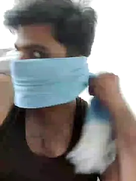 Snapshot of Manboobs178 chatting on February 27, 7:15 pm Manboobs178 online show from February 27, 7:15 pm