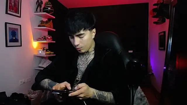 jung dragon online show from October 29, 4:37 am