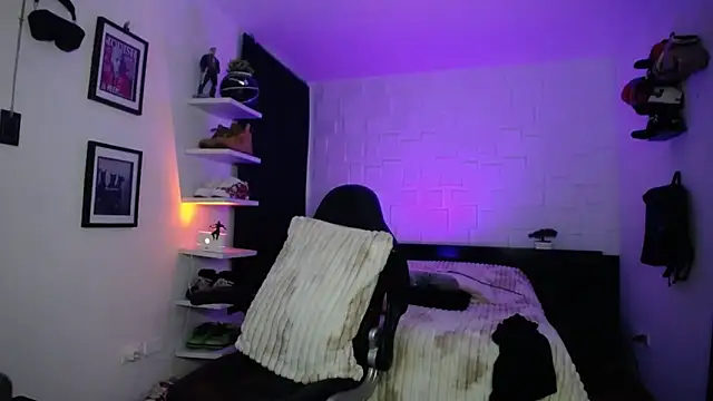 jung dragon online show from March 27, 11:10 am