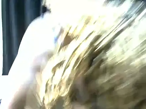 Snapshot of ebony_Catalia chatting on March 20, 1:35 am ebony Catalia online show from March 20, 1:35 am