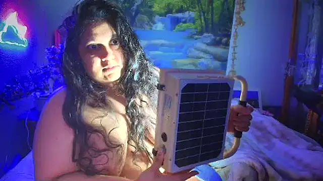 Snapshot of MelanieFawker chatting on February 7, 4:37 am MelanieFawker online show from February 7, 4:37 am