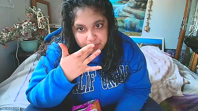 Snapshot of MelanieFawker chatting on February 15, 11:47 pm MelanieFawker online show from February 15, 11:47 pm