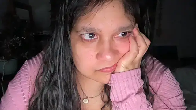 Snapshot of MelanieFawker chatting on October 17, 2:48 am MelanieFawker online show from October 17, 2:48 am