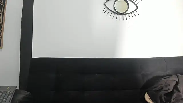 EmilyGomezLS online show from March 29, 11:21 am