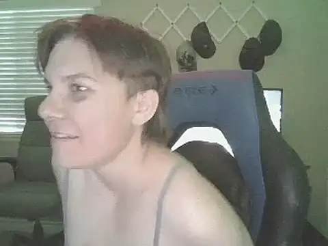 KaliSnow199623 online show from January 21, 1:18 am