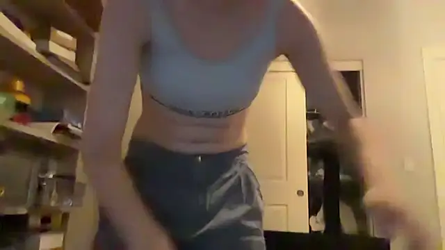 KaliSnow199623 online show from March 25, 3:56 am