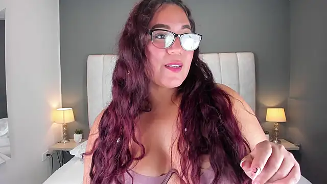 Snapshot of MelissaKarterrs chatting on February 6, 11:43 am MelissaKarterrs online show from February 6, 11:43 am