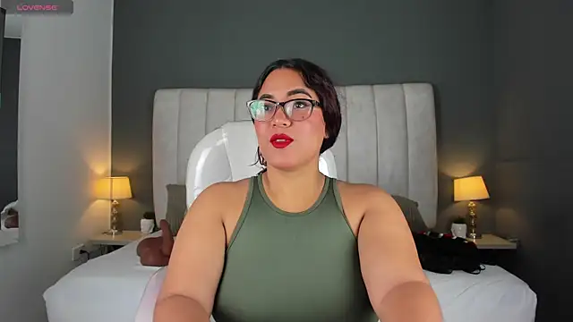 Snapshot of MelissaKarterrs chatting on March 15, 12:02 pm MelissaKarterrs online show from March 15, 12:02 pm