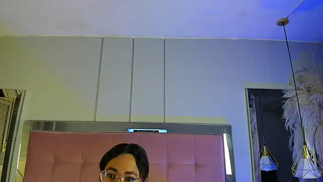 Snapshot of MelissaKarterrs chatting on February 24, 11:52 am MelissaKarterrs online show from February 24, 11:52 am