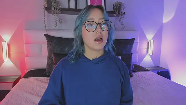 sofi bakerr online show from January 19, 11:36 am