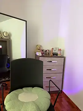 DaryRos online show from March 3, 9:37 pm