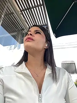 DaryRos online show from October 28, 9:06 pm