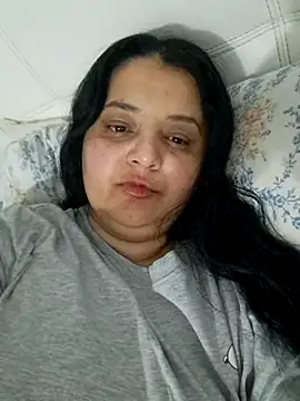 sarahhh1987 online show from March 4, 4:57 pm