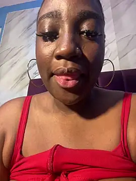 Perlasexyu1 online show from April 18, 11:58 am