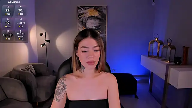 ViolettHansson online show from January 27, 9:33 pm