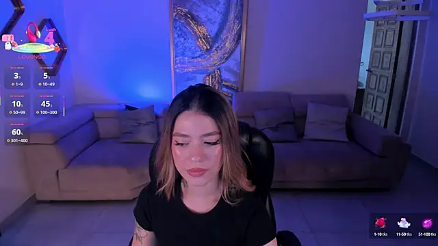 ViolettHansson online show from February 28, 9:23 pm