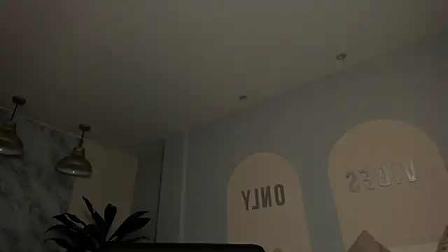 AliceHarper  online show from January 14, 9:52 pm