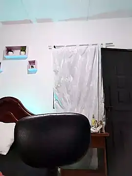 lunanataly online show from September 20, 6:31 pm