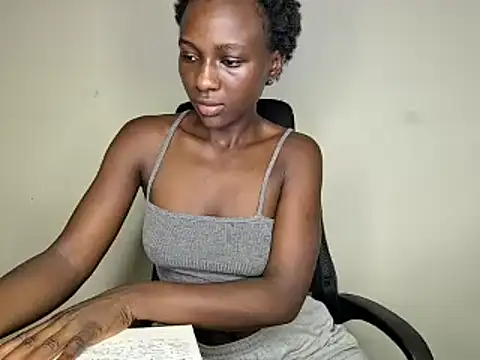 Snapshot of ebonyy_duchess chatting on January 28, 11:39 pm ebonyy duchess online show from January 28, 11:39 pm