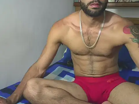 hideonbush051 online show from February 13, 6:26 pm