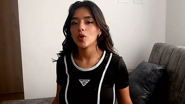 Snapshot of Rebecca_055 chatting on July 12, 6:21 pm Rebecca 055 online show from July 12, 6:21 pm