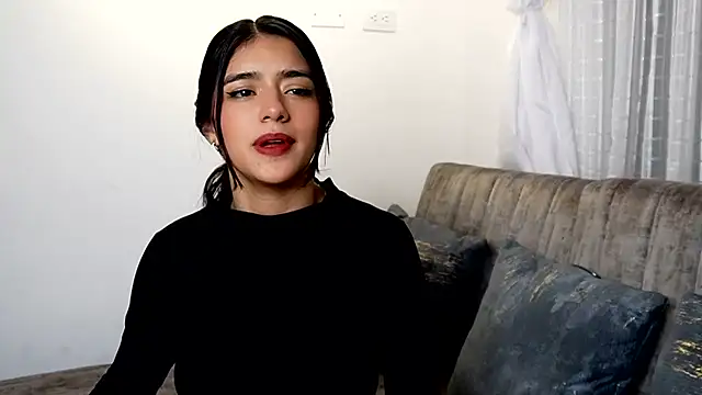 Snapshot of Rebecca_055 chatting on July 29, 12:20 am Rebecca 055 online show from July 29, 12:20 am