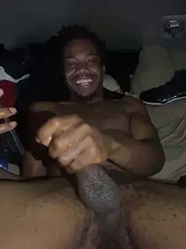 Snapshot of SlimeCrownzOut5 chatting on December 28, 5:33 am SlimeCrownzOut5 online show from December 28, 5:33 am