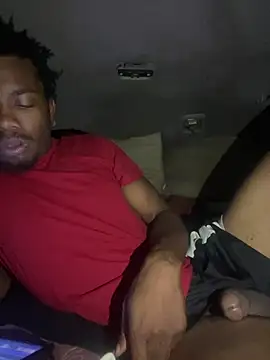 Snapshot of SlimeCrownzOut5 chatting on January 5, 12:53 pm SlimeCrownzOut5 online show from January 5, 12:53 pm