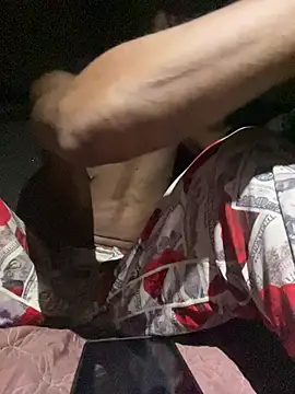 Snapshot of SlimeCrownzOut5 chatting on February 4, 8:56 am SlimeCrownzOut5 online show from February 4, 8:56 am