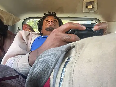 Snapshot of SlimeCrownzOut5 chatting on September 27, 3:50 pm SlimeCrownzOut5 online show from September 27, 3:50 pm