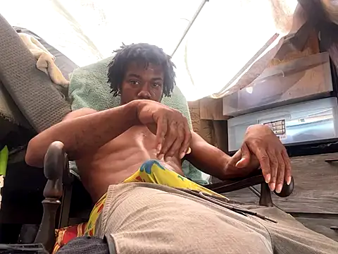 Snapshot of SlimeCrownzOut5 chatting on October 3, 6:05 pm SlimeCrownzOut5 online show from October 3, 6:05 pm