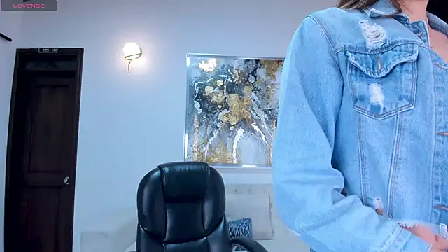 AnaisNin online show from September 30, 3:22 am