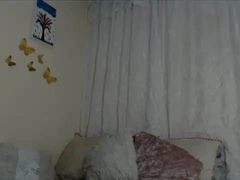 Snapshot of sharloth_x18 chatting on September 26, 2:10 pm sharloth x18 online show from September 26, 2:10 pm