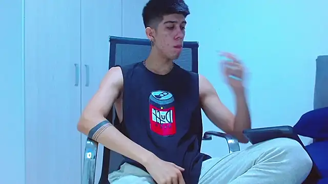 jhony-sex online show from November 1, 2:46 am