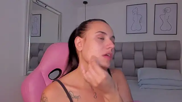 Susan-Sweet-7 online show from November 9, 9:02 pm