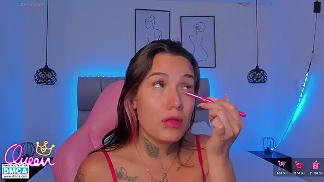 Snapshot of Susan-Sweet-7 chatting on February 18, 7:32 pm Susan-Sweet-7 online show from February 18, 7:32 pm