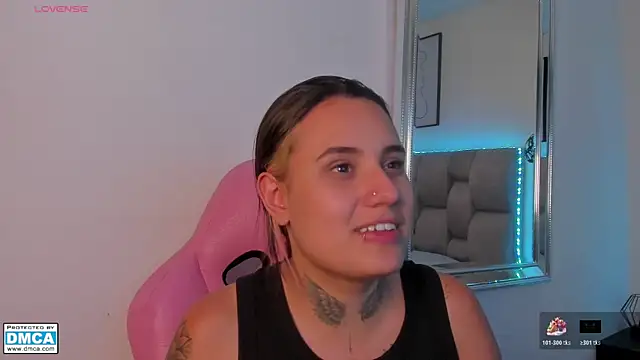 Snapshot of Susan-Sweet-7 chatting on February 27, 8:53 pm Susan-Sweet-7 online show from February 27, 8:53 pm